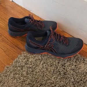 ASICS running shoes—Brand New
